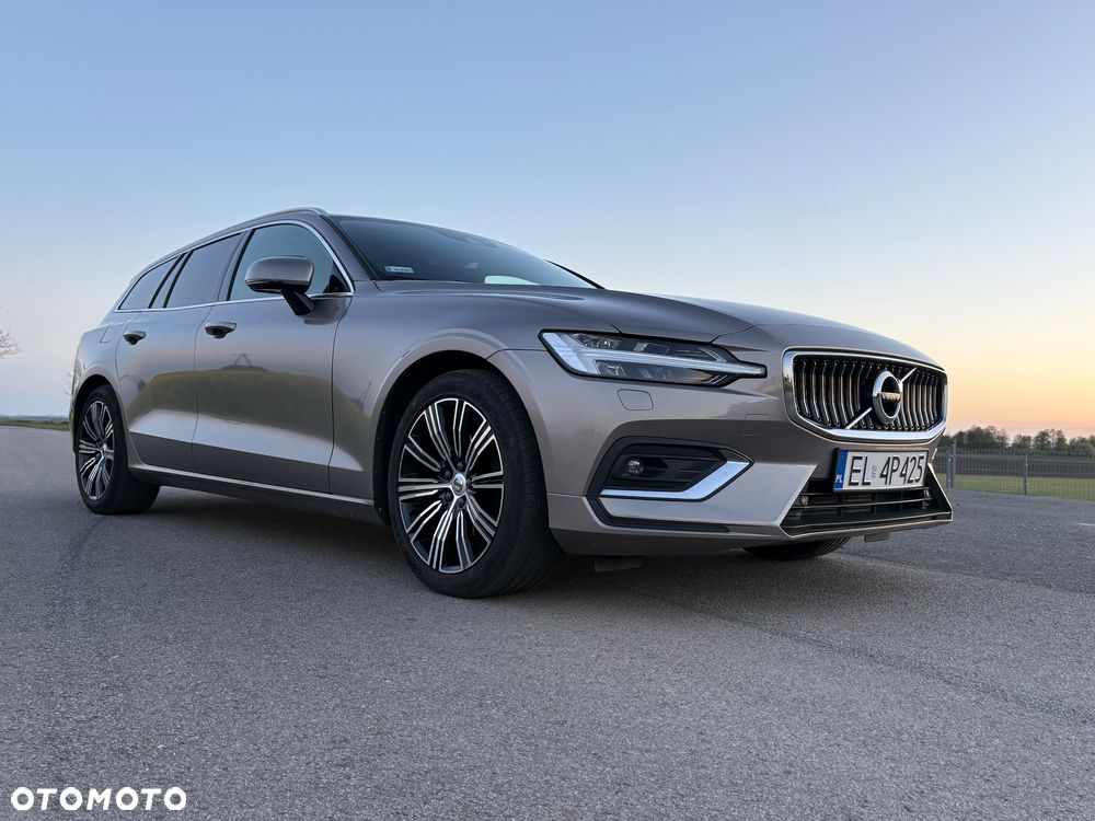 Volvo V60 D4 Inscription - 1