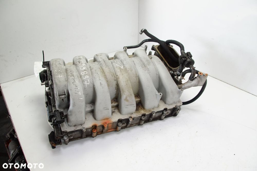 KOLEKTOR SSĄCY AUDI S8 D3 5,2 FSI - 1