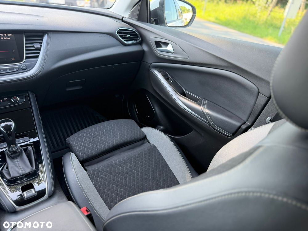 Opel Grandland X 1.2 Start/Stop Automatik INNOVATION - 27