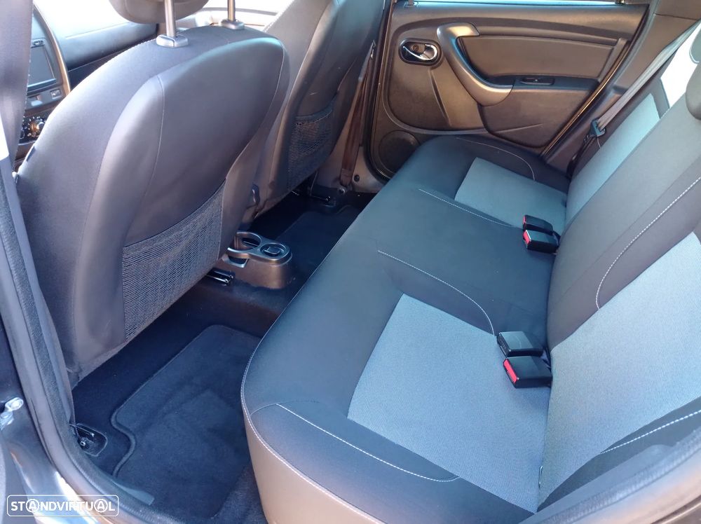 Dacia Duster 1.5 dCi SL Explorer 4WD - 12