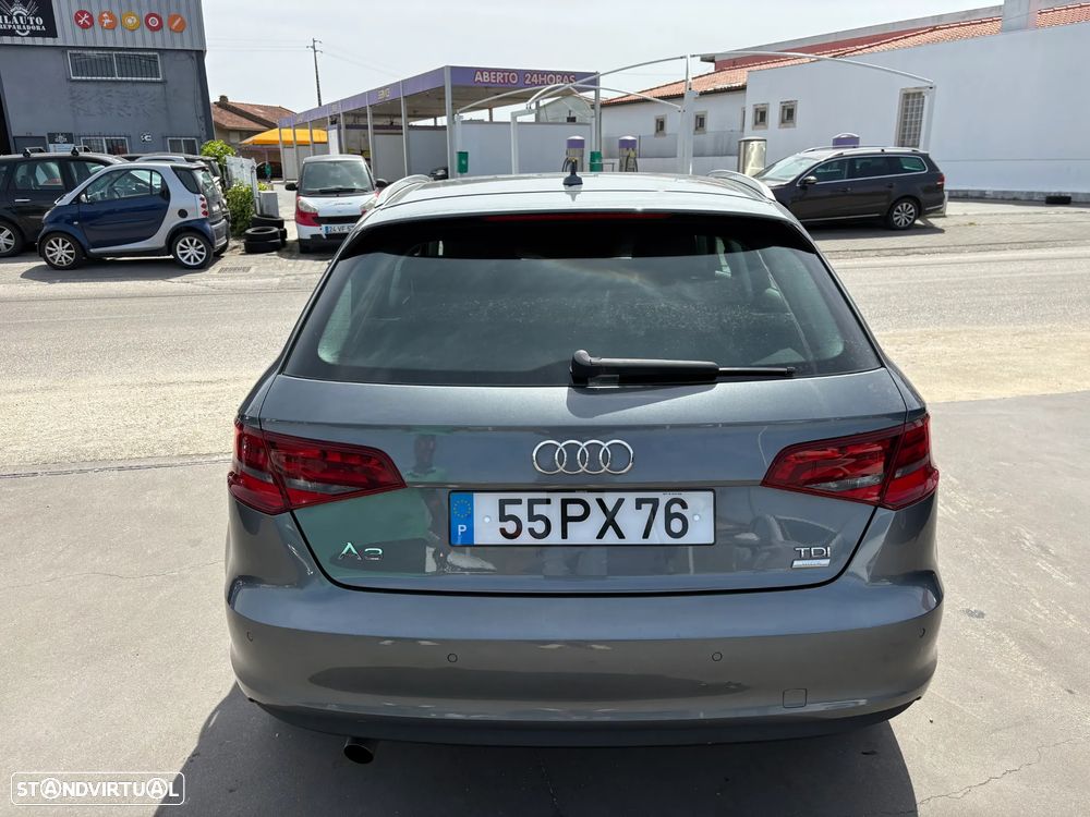 Audi A3 Sportback 1.6 TDI Attraction - 6