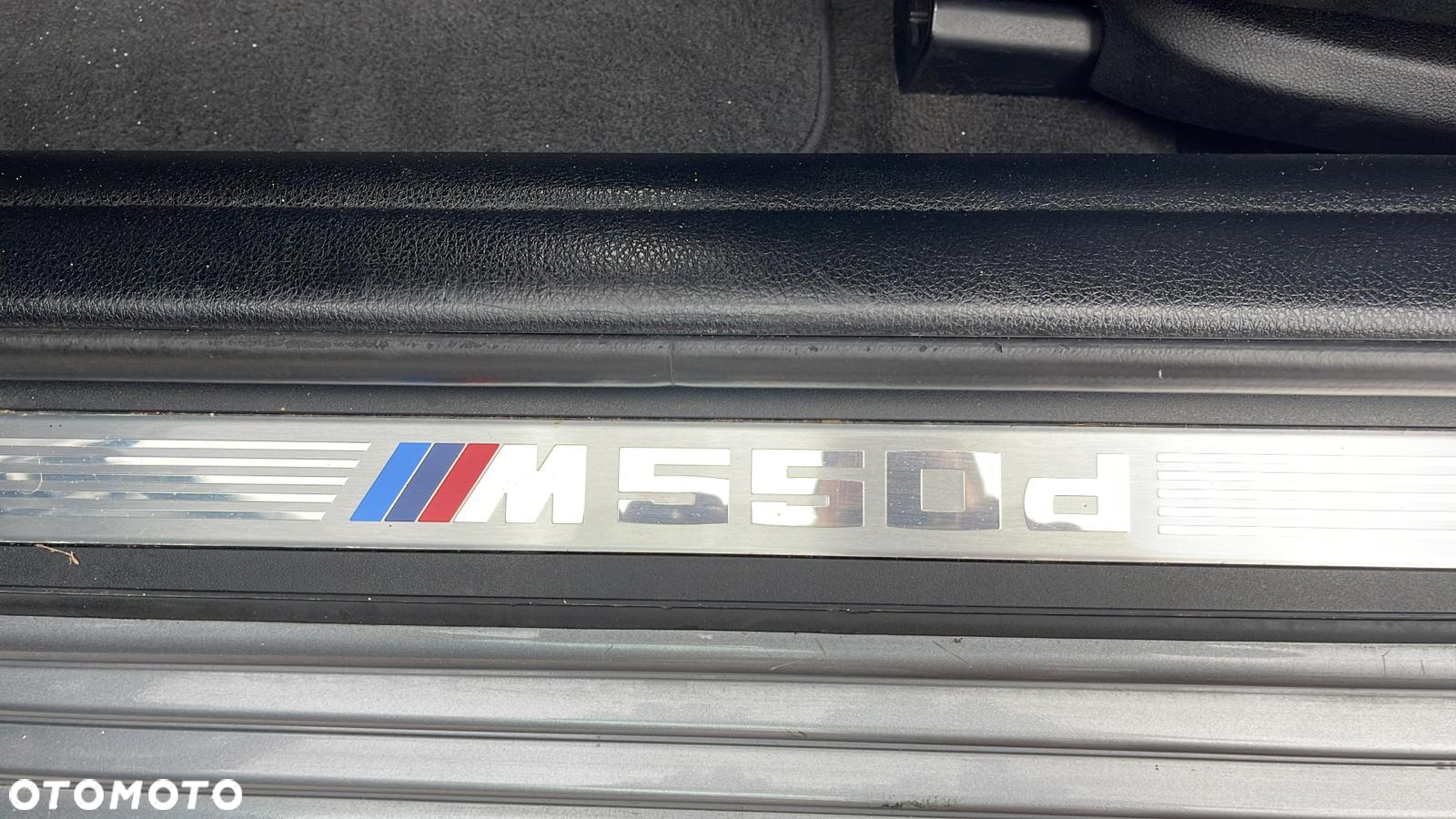 BMW Seria 5 M550d xDrive - 15