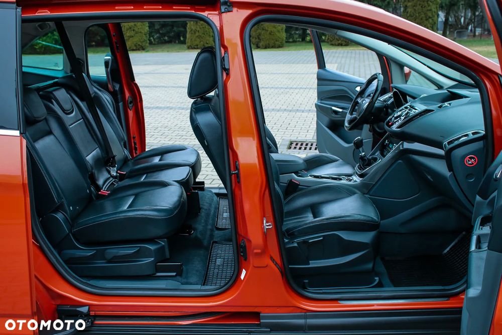 Ford Grand C-MAX 2.0 TDCi Champions Edition - 22