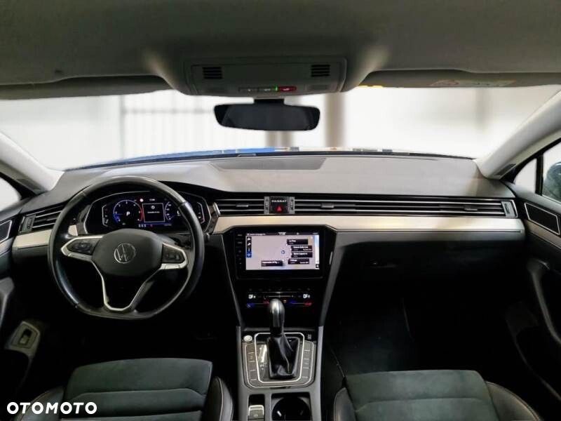 Volkswagen Passat - 5