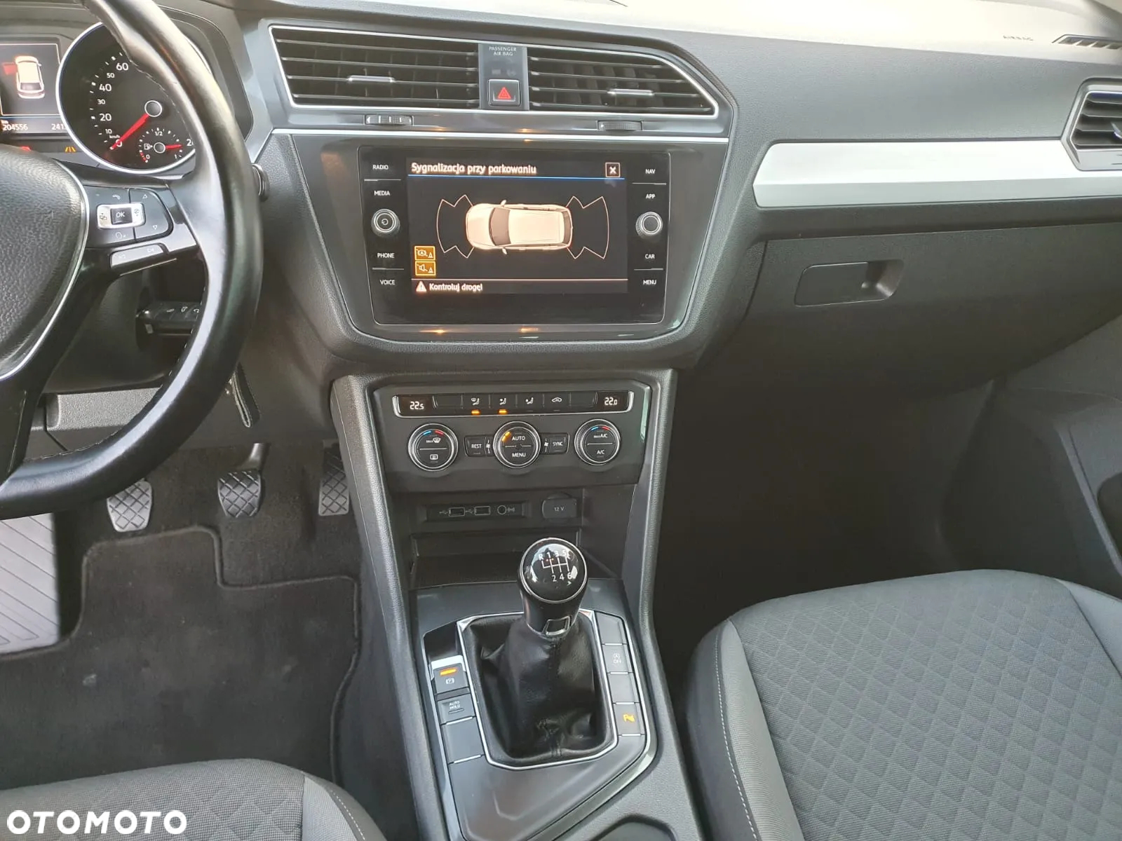 Volkswagen Tiguan 1.4 TSI BMT Comfortline - 22