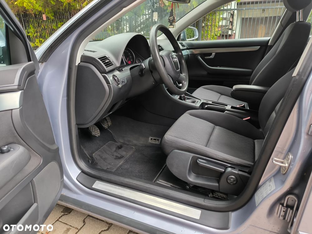 Audi A4 Avant - 17