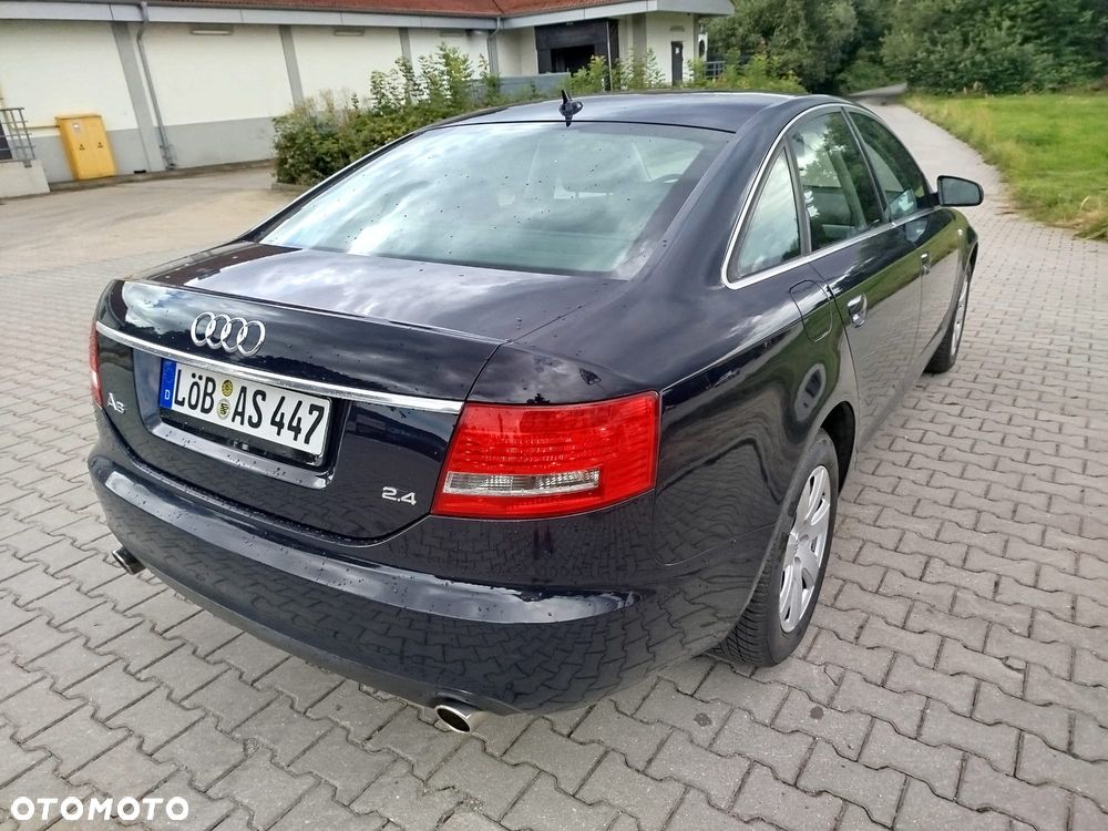 Audi A6 Limousine 2.4 - 6
