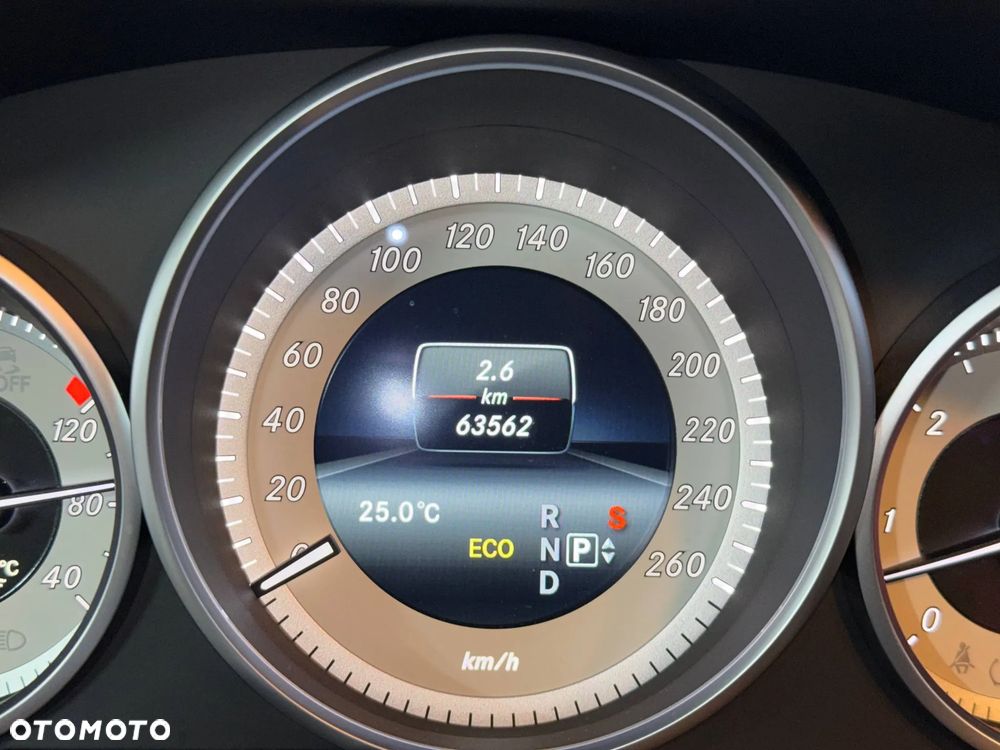 Mercedes-Benz Klasa E 350 BlueTEC 4Matic 7G-TRONIC Avantgarde - 11