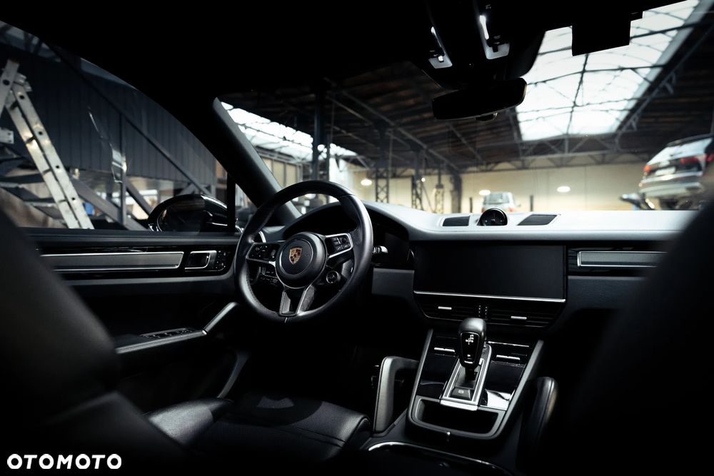Porsche Cayenne S - 14