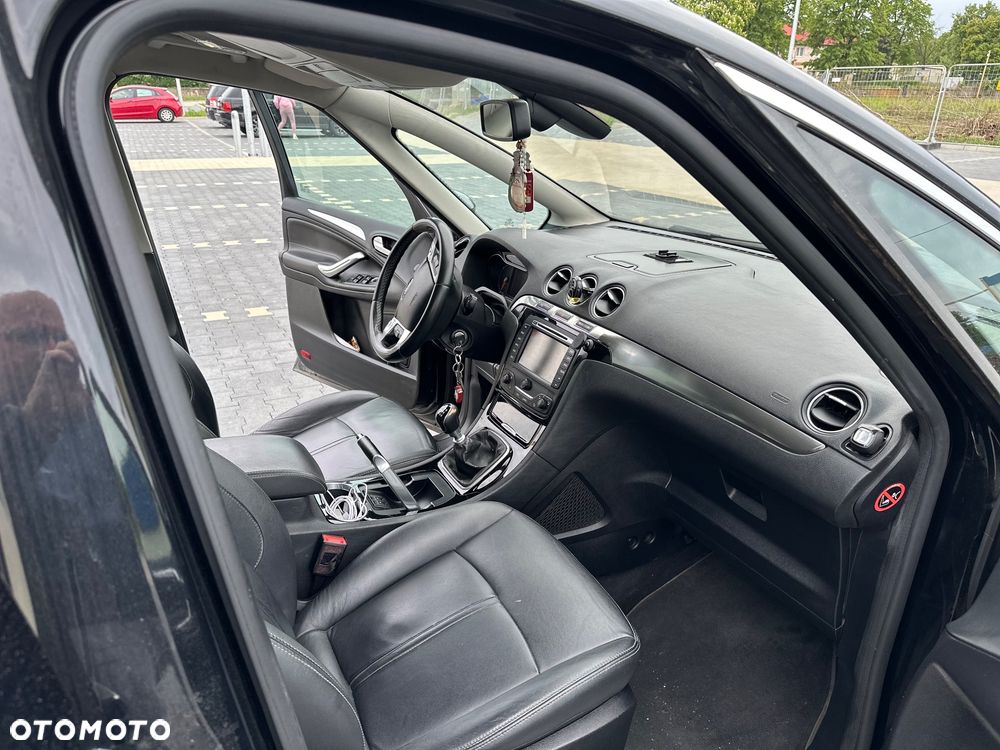 Ford S-Max 2.0 TDCi Titanium - 22