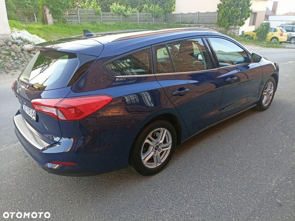 Ford Focus - 11