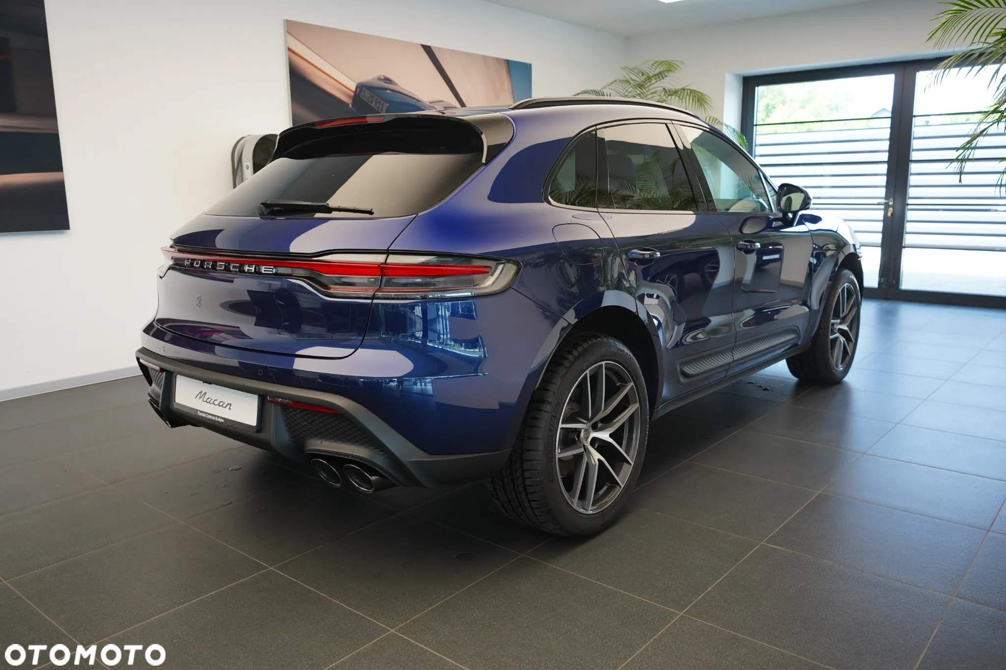Porsche Macan Standard - 3