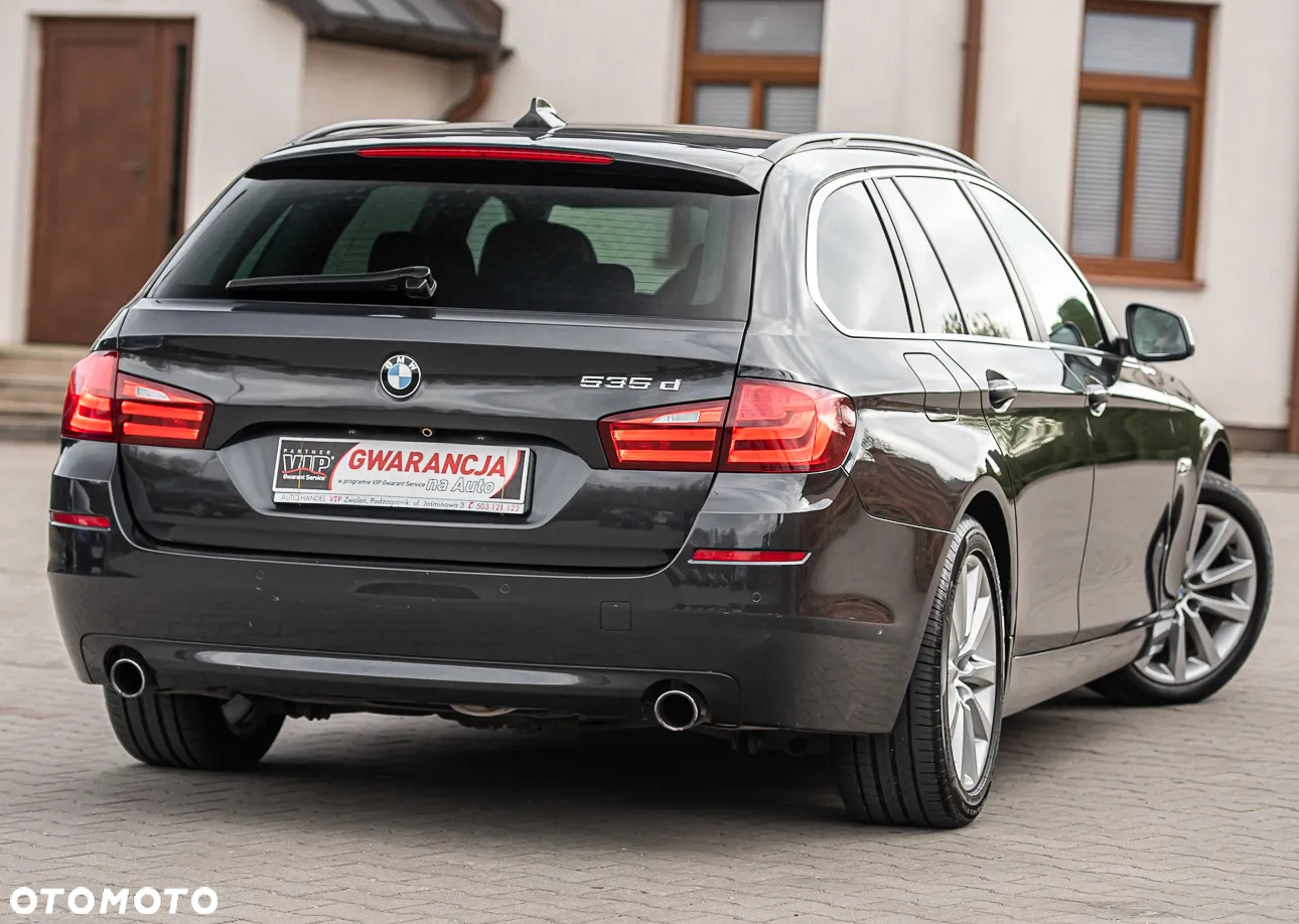 BMW Seria 5 535d Luxury Line - 12