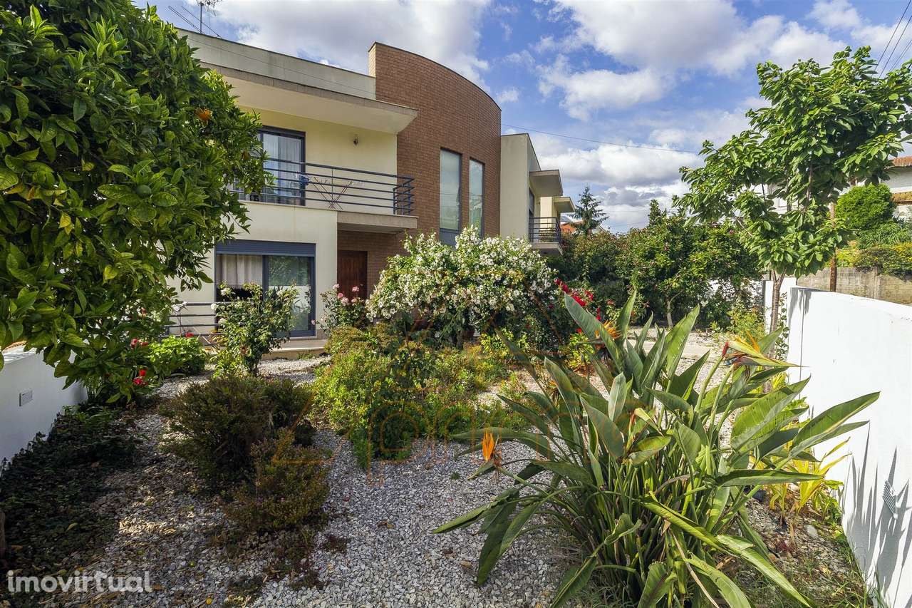 Moradia Isolada T5, S.Martinho, Coimbra / Venda - Grande imagem: 2/37