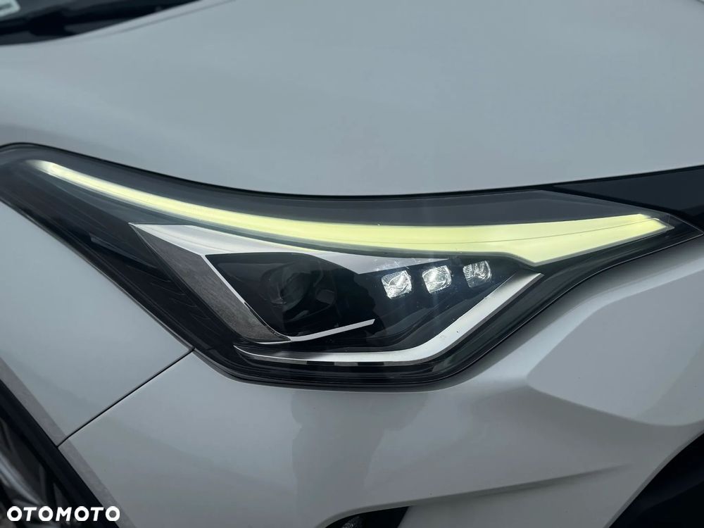 Toyota C-HR 2.0 Hybrid Executive - 17