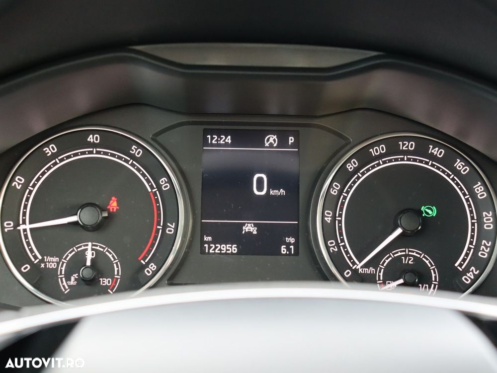 Skoda Kamiq 1.5 TSI DSG Style - 19