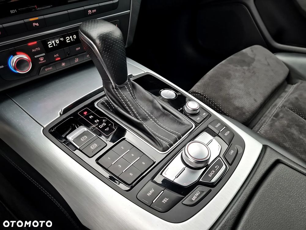 Audi A6 Avant 2.0 TDI quattro S tronic - 30