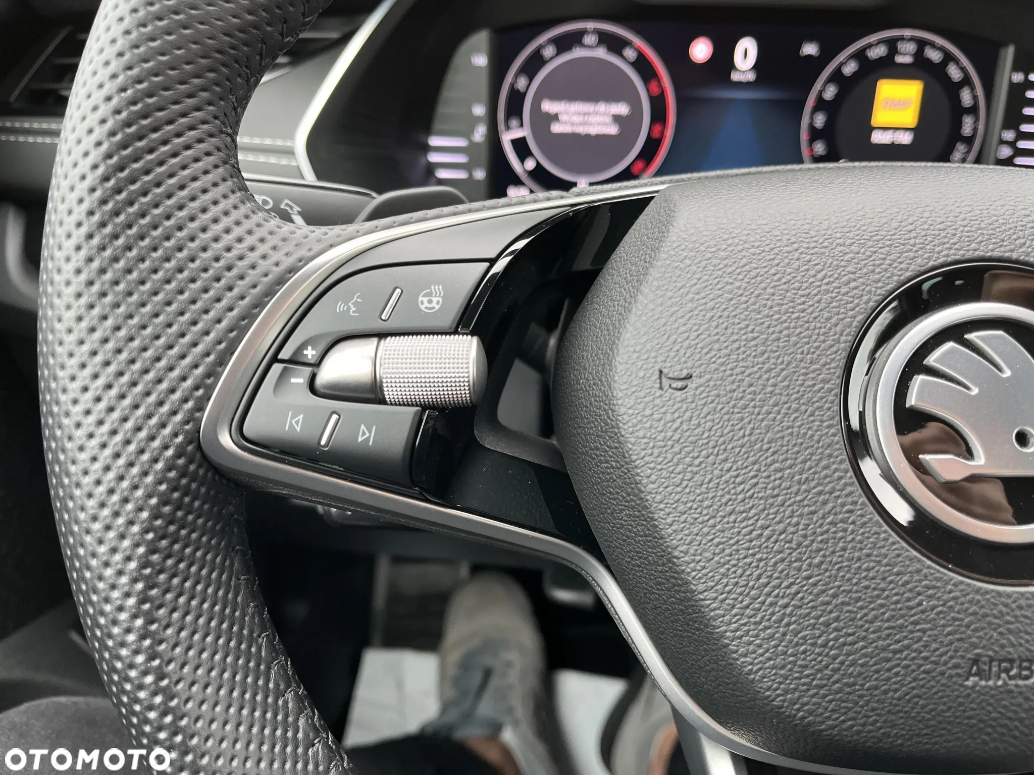 Skoda Octavia 2.0 TDI Sportline DSG - 37