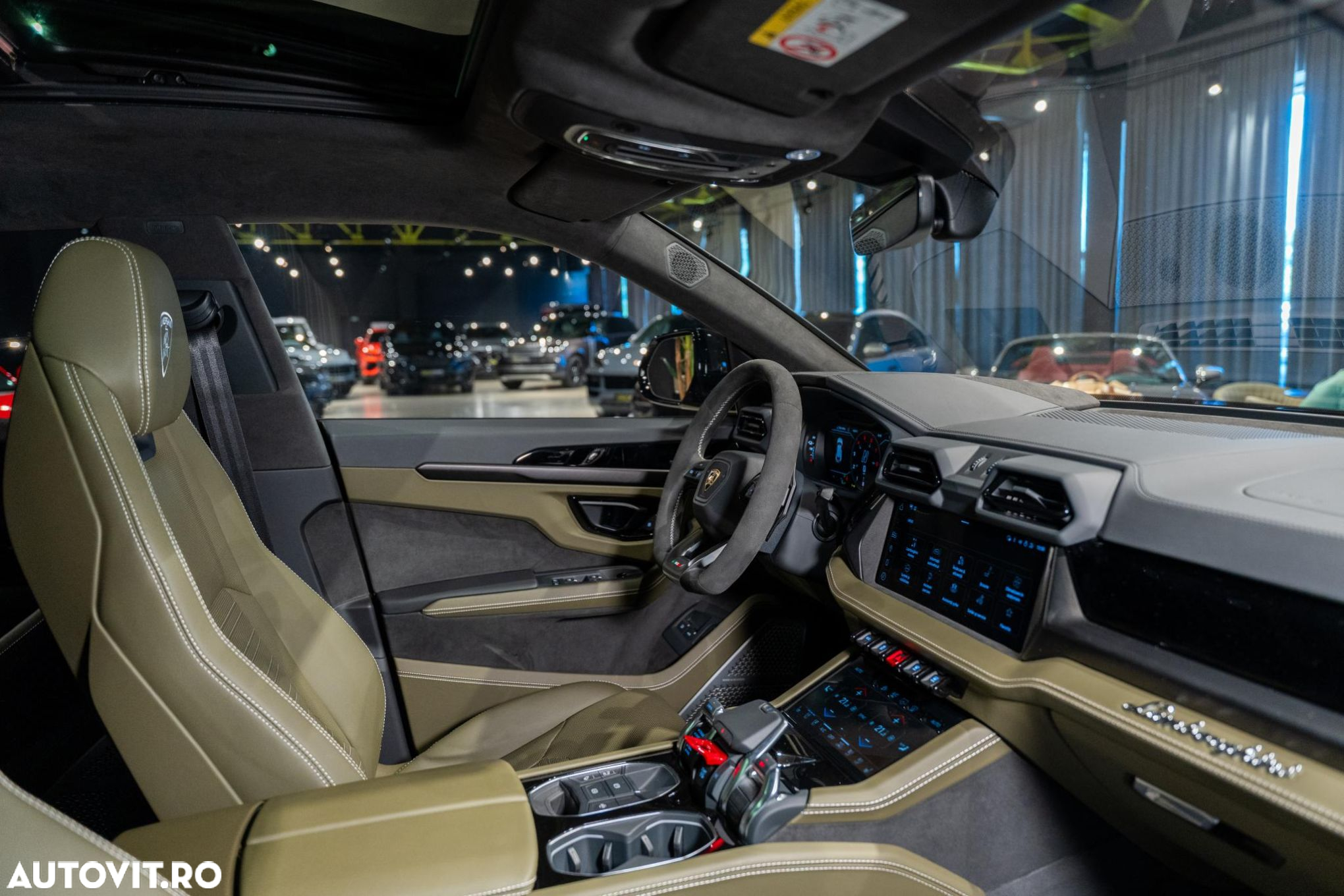 Lamborghini URUS - 22