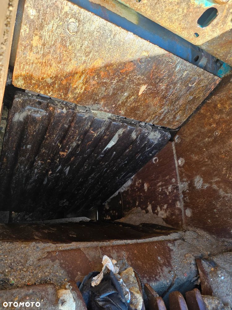 Powerscreen Premiertrak 330 - 21