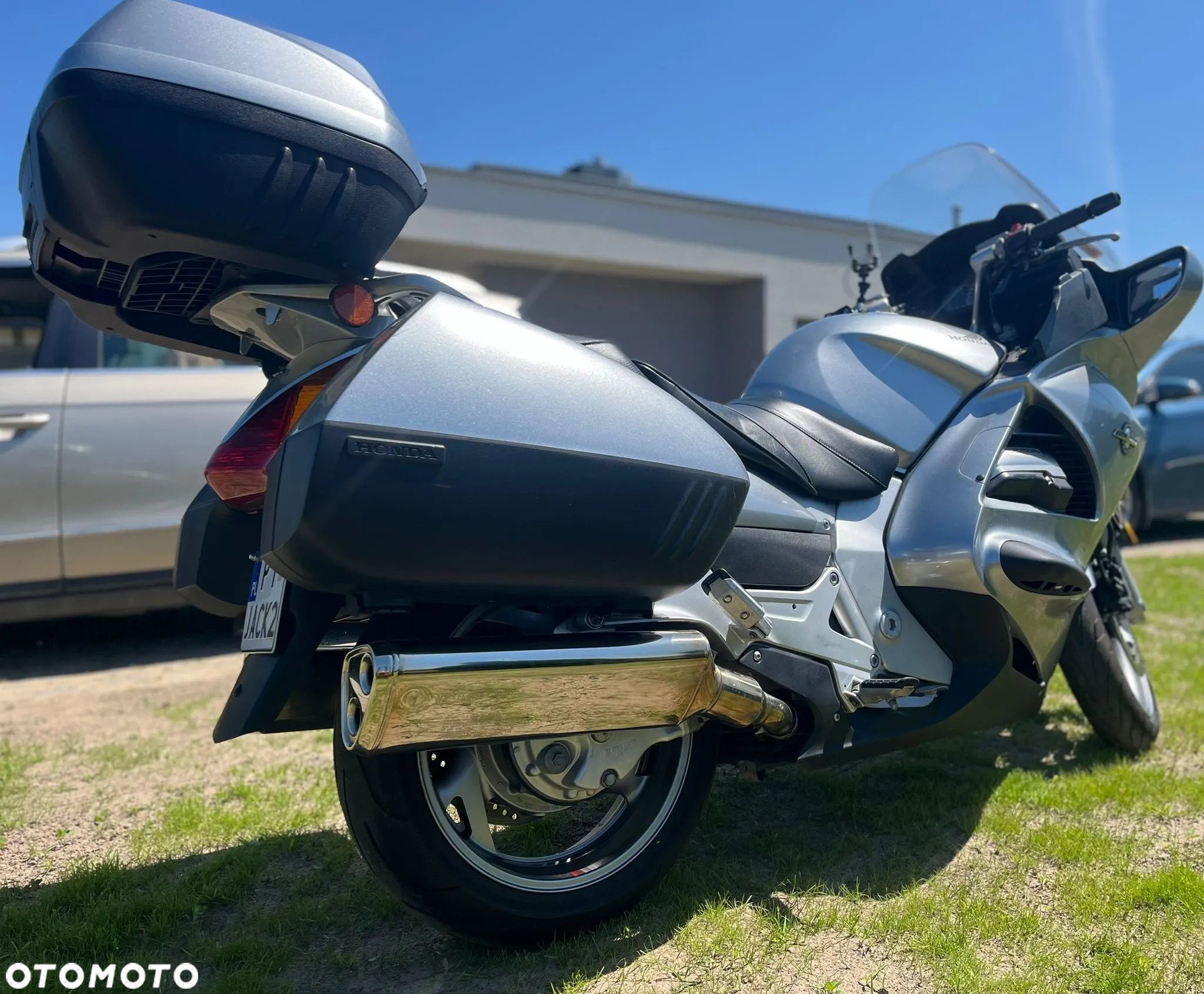 Honda ST - 6