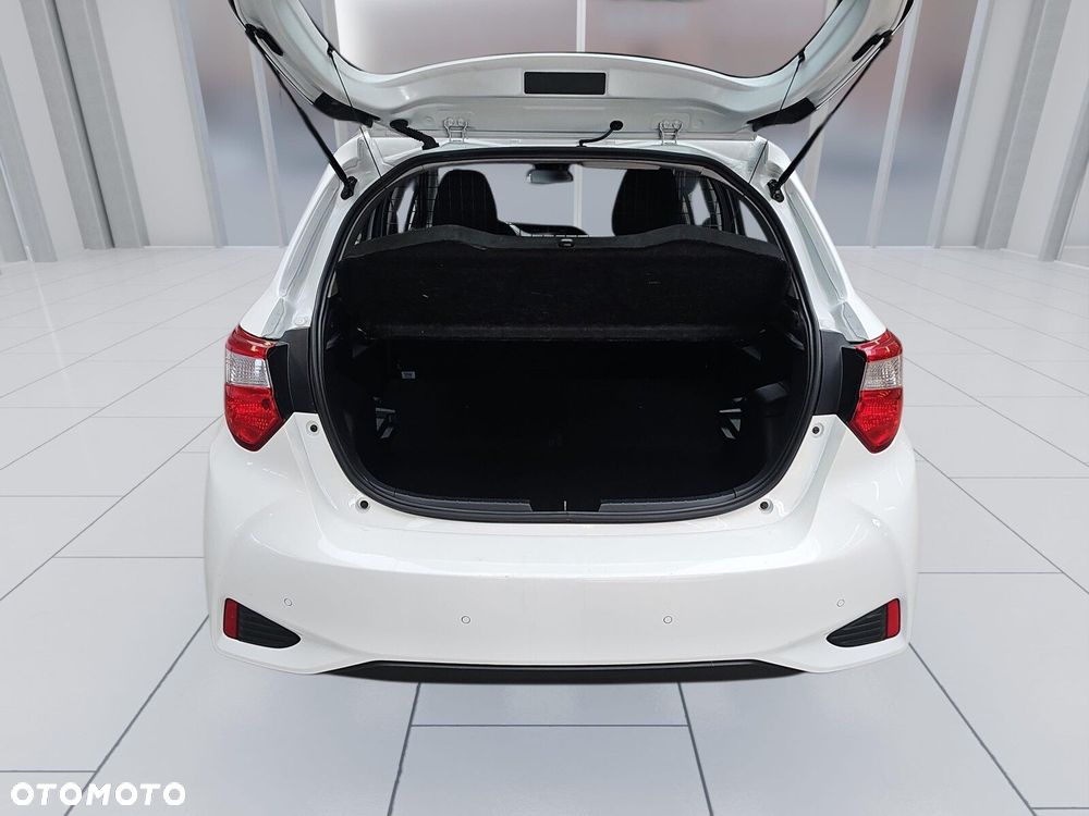 Toyota Yaris 1.5 Active - 16