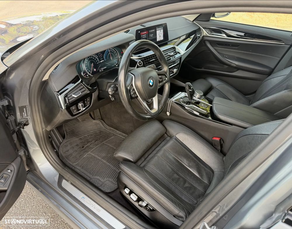 BMW 530 e iPerformance Pack M - 11
