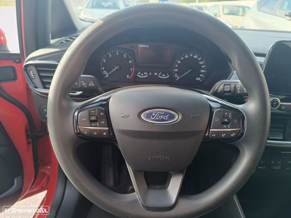 Ford Fiesta 1.1 COOL&CONNECT - 11