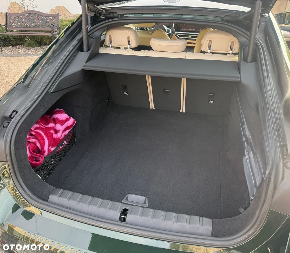 BMW i4 80.7kWh M50 - 11