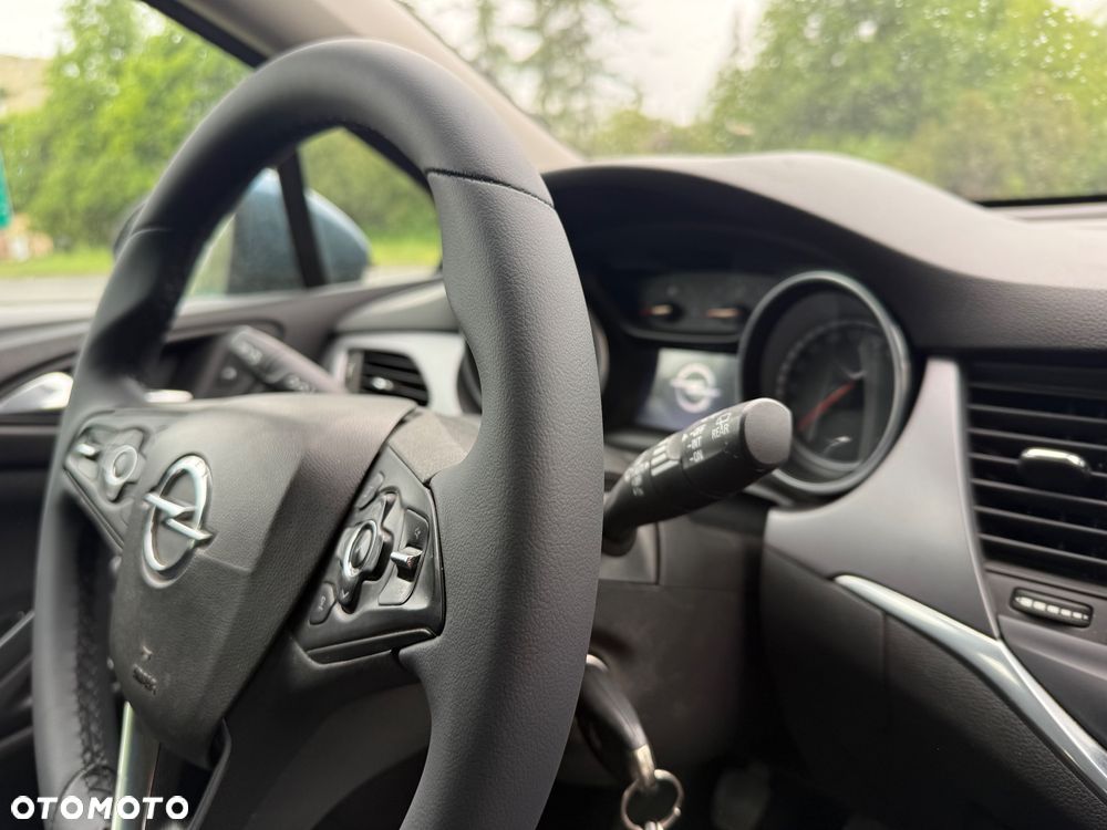 Opel Astra - 22