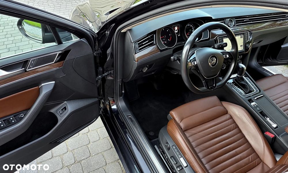 Volkswagen Passat 2.0 TDI BMT 4Mot Highline DSG - 22