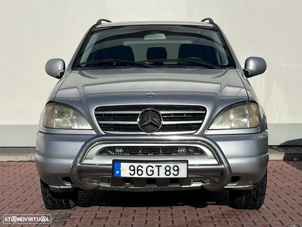 Mercedes-Benz ML 270 - 23