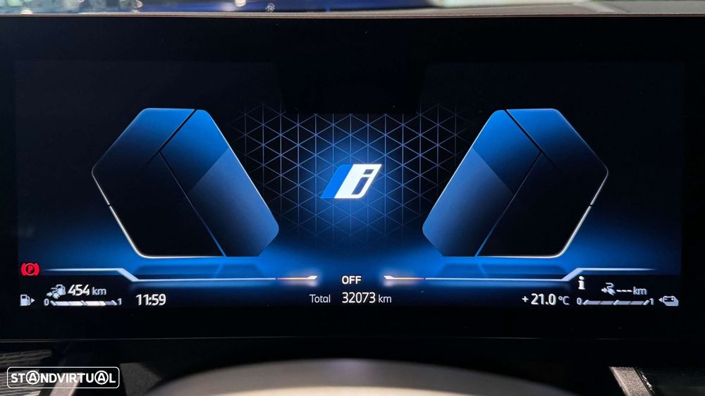 BMW 530 e Pack Desportivo M - 9