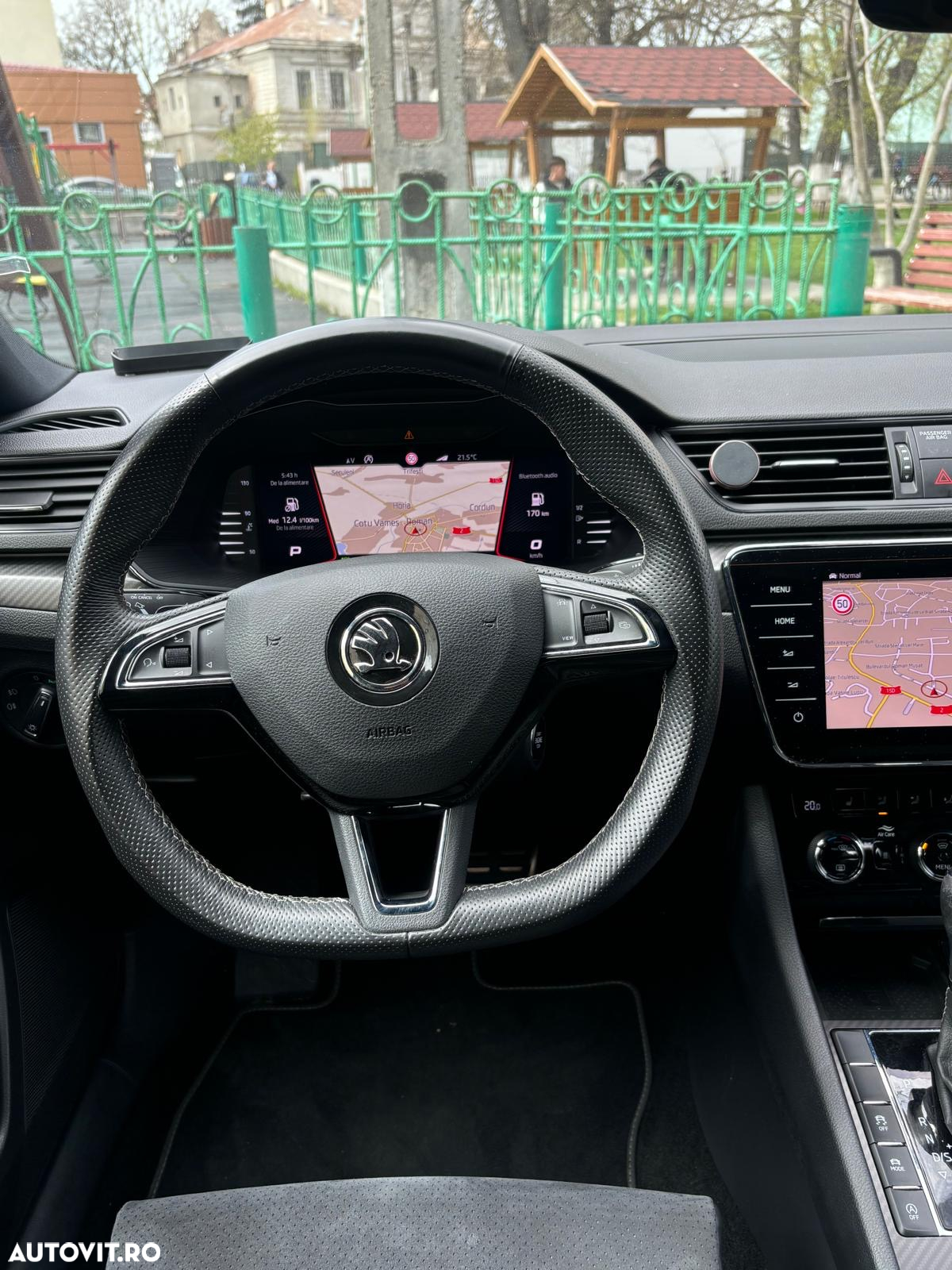 Skoda Superb 2.0 TDI DSG Sportline - 7