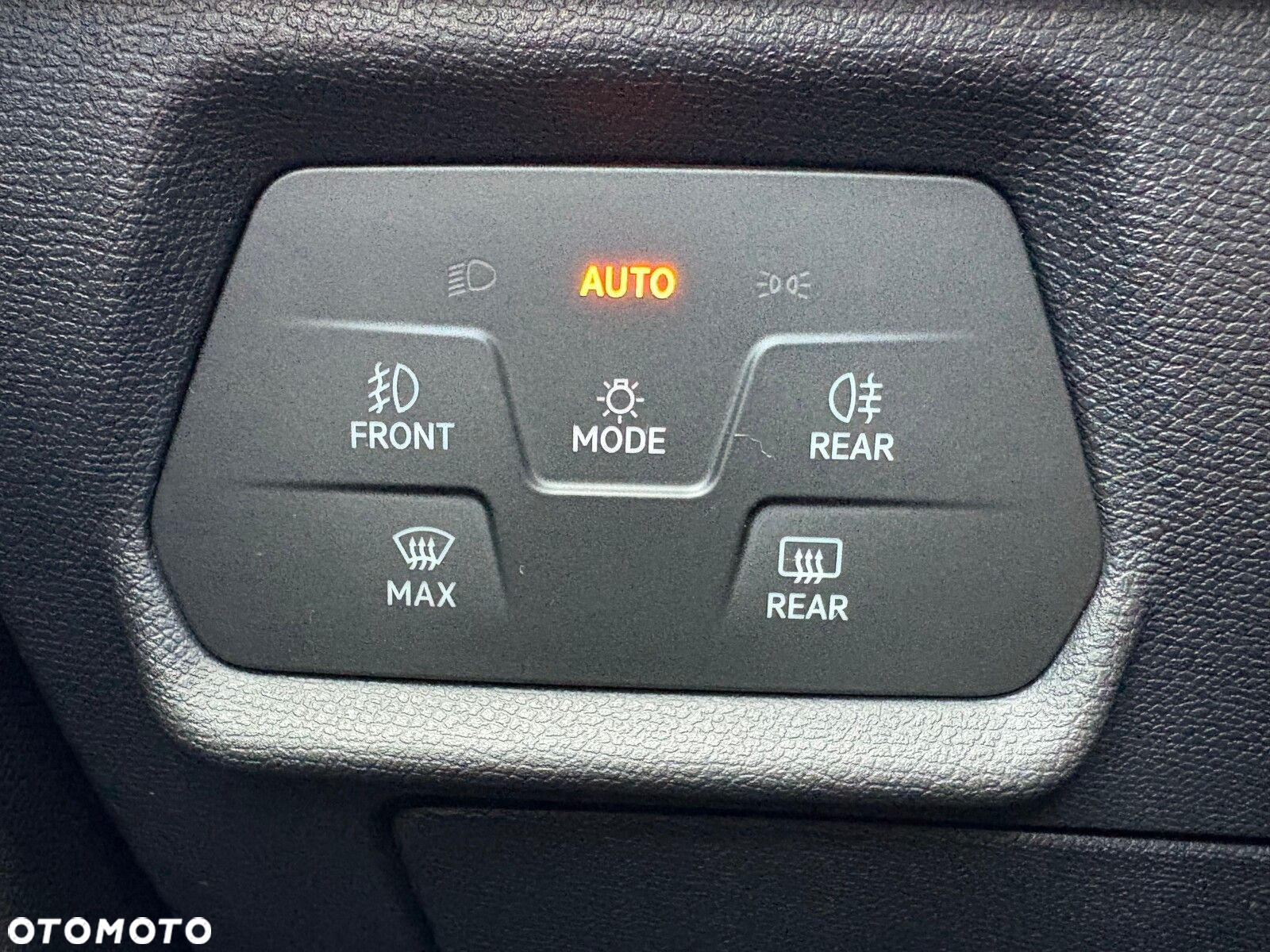 Seat Leon - 25