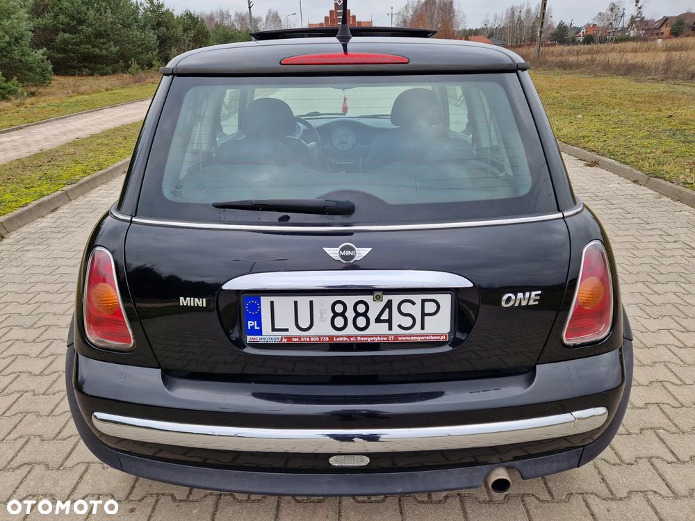 MINI ONE - 6