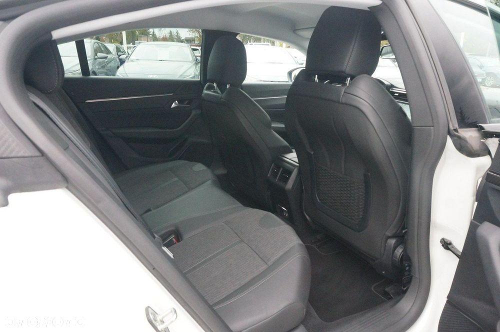 Peugeot 508 1.5 BlueHDi Allure Pack S&S EAT8 - 31