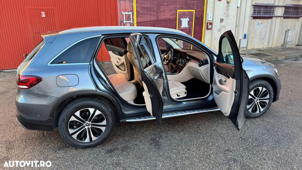 Mercedes-Benz GLC 220 d 4MATIC 9G-TRONIC AMG Line - 8