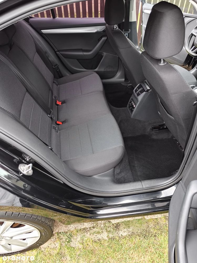 Skoda Octavia 2.0 TDI Ambition - 15