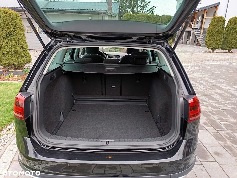 Volkswagen Golf - 5