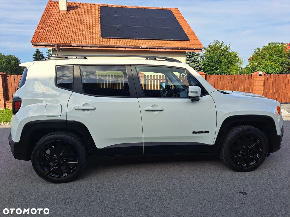 Jeep Renegade 1.6 E-torQ Night Eagle - 4
