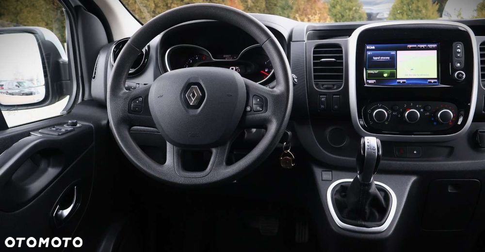 Renault Trafic - 13