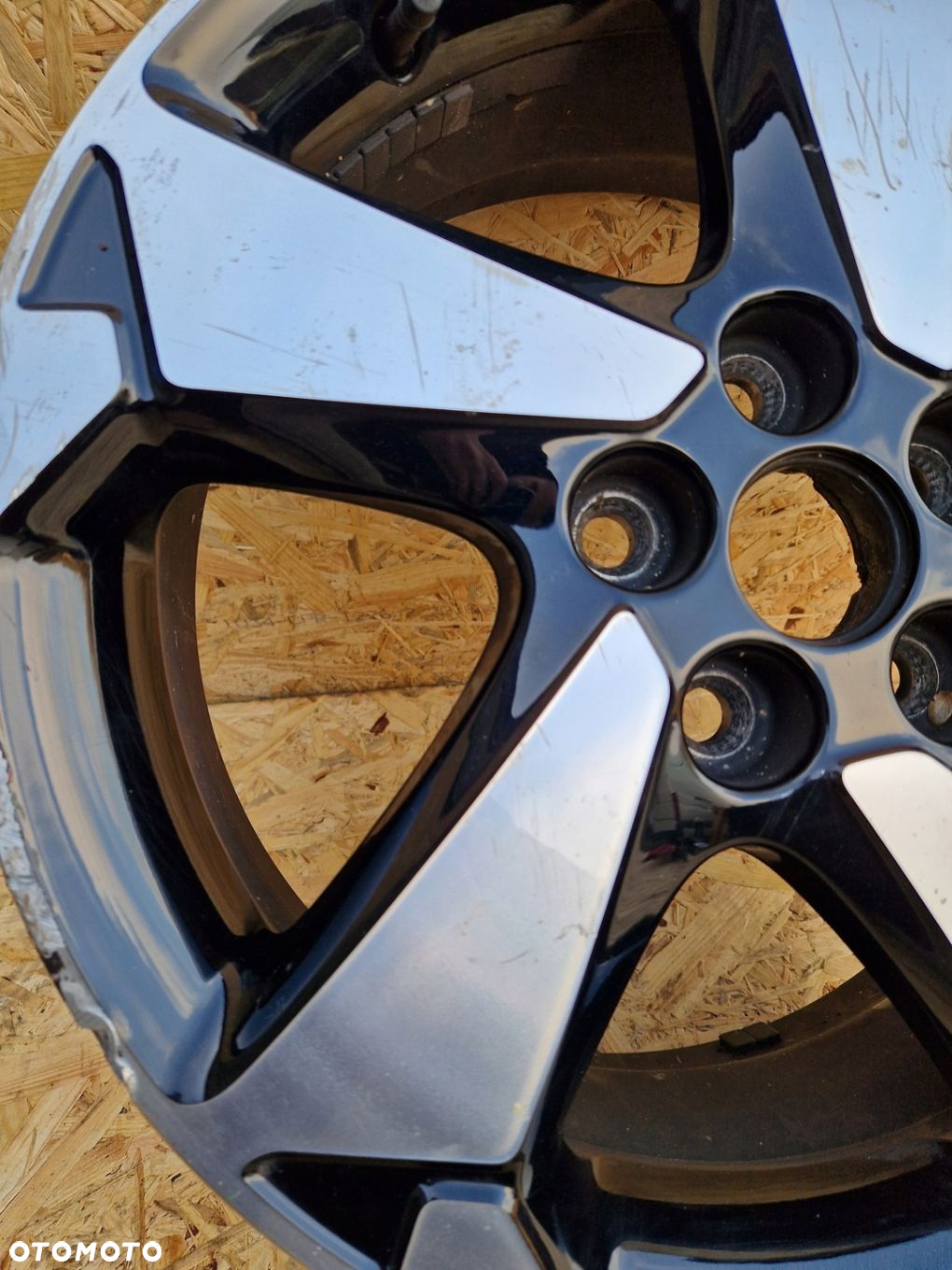 FELGA 17 FORD TRANSIT CONNECT ET50 - 4
