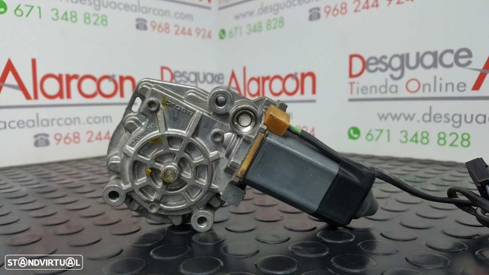 MOTOR ELEVADOR FRENTE ESQUERDO AUDI A6 BERLINA (C4) 2.5 TDI - 1
