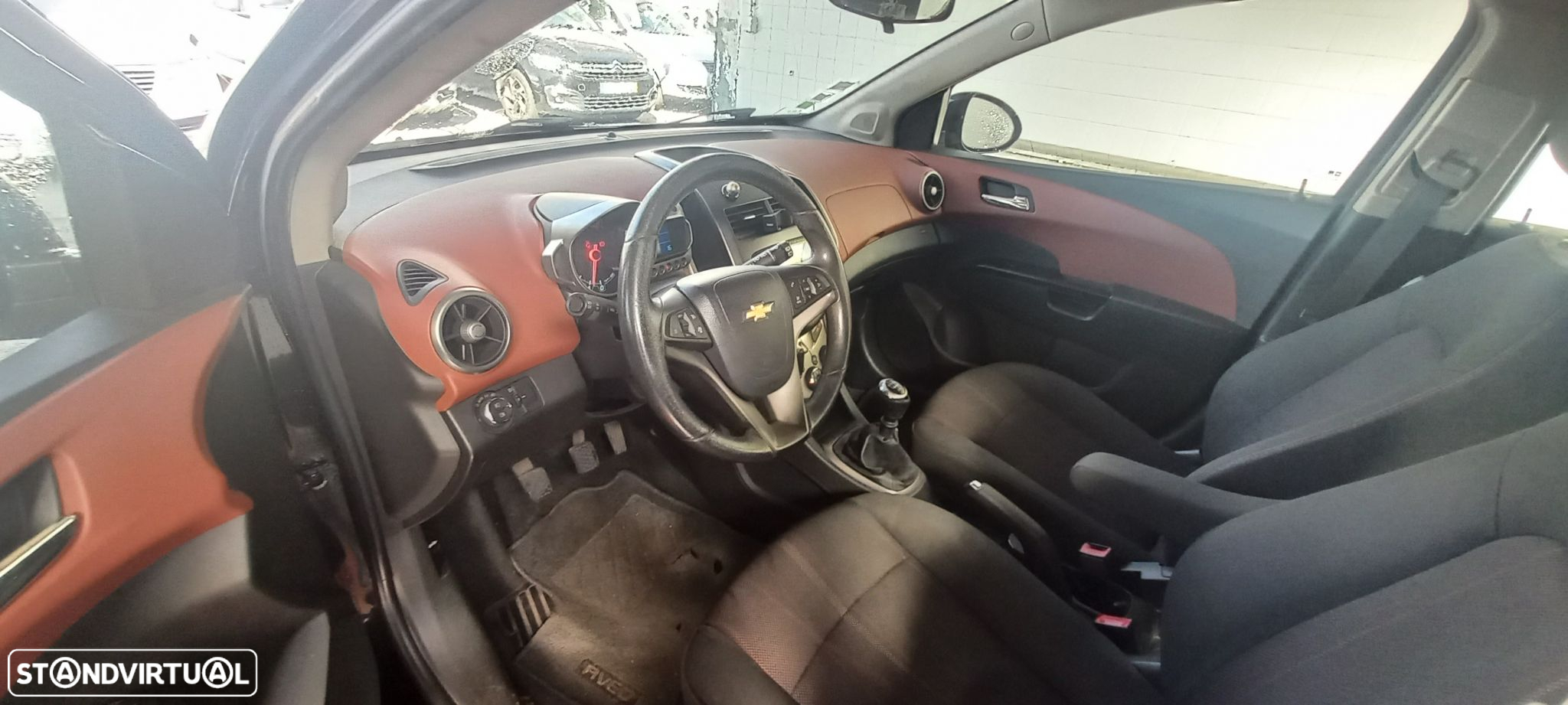 Chevrolet Aveo - 4
