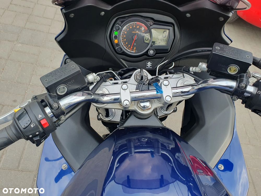 Suzuki GSX - 20