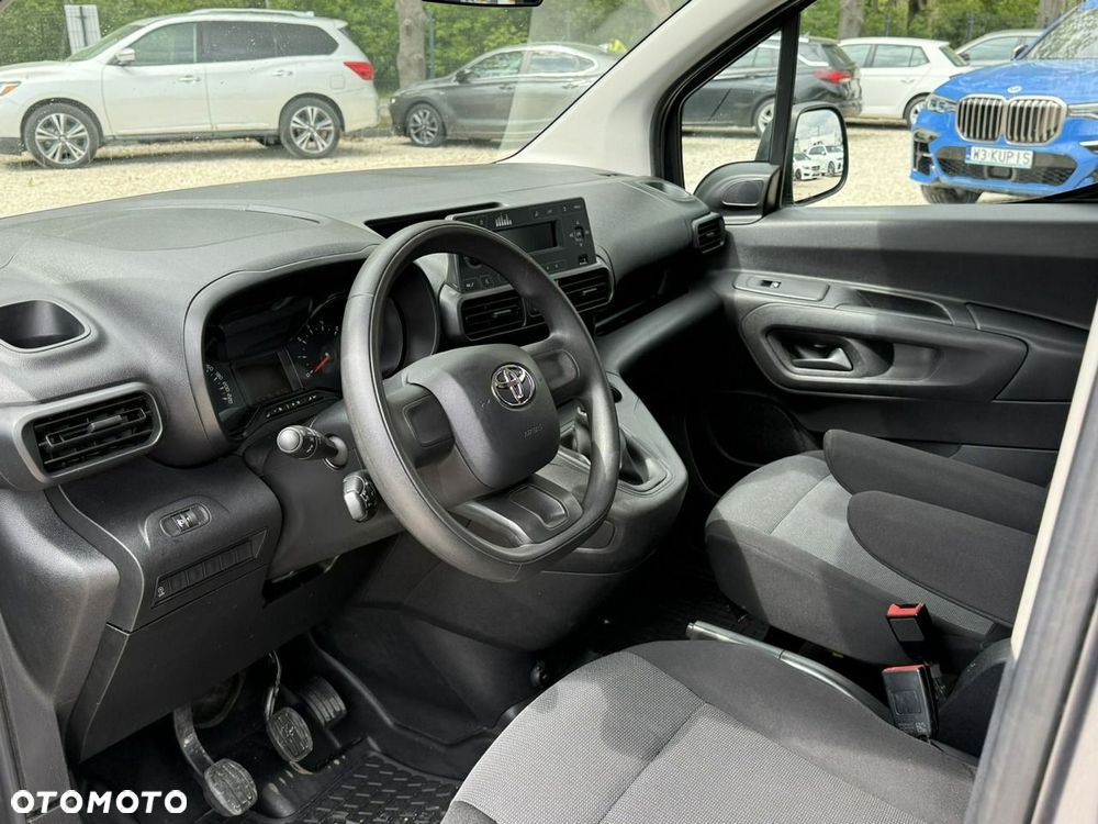 Toyota Proace City - 9