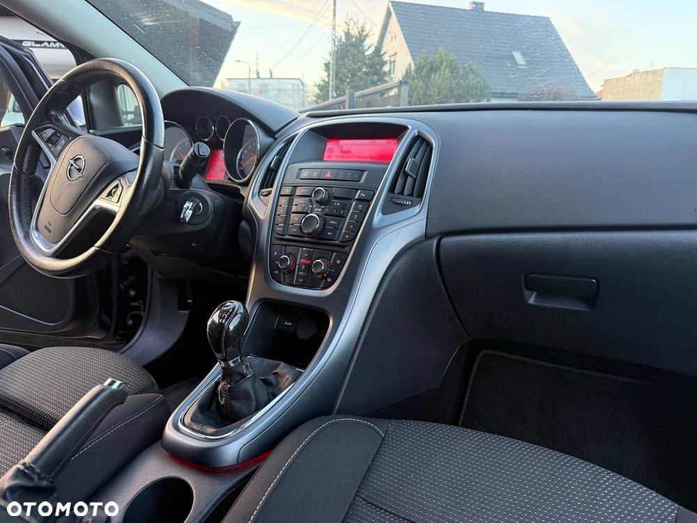 Opel Astra - 13