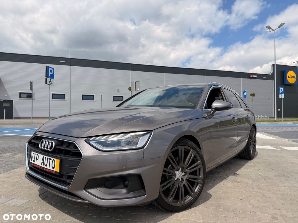 Audi A4 Avant 40 TFSI S tronic S line - 2