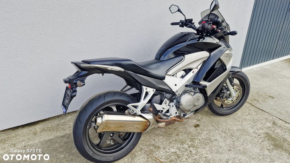 Honda VFR - 39